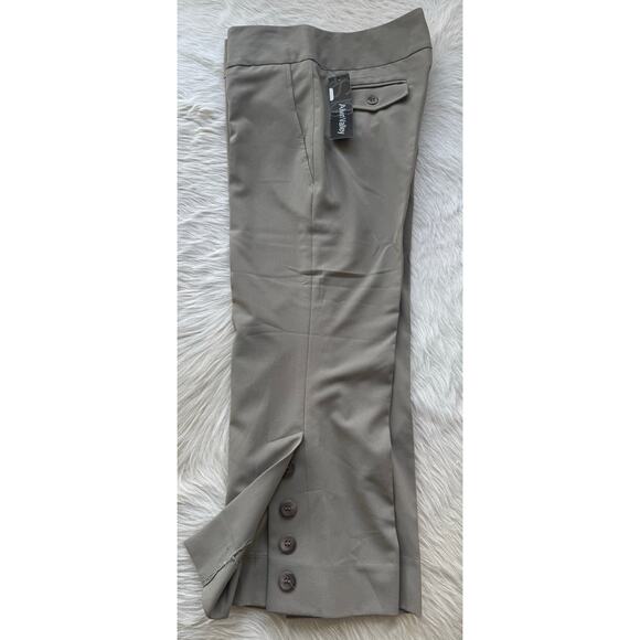 NWT Alvin Valley Cropped Pants -Cedar
XS. 4US 36Euro - Picture 7 of 8